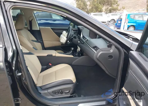 2021 Lexus Es 300H из США, поврежденный, VIN 58ADA1C12MU001713